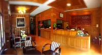 Khum Sai Ngam Hotel & Resort