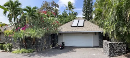Kona Bay Hale