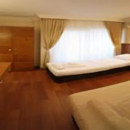 Ucem Hotel Golden Sea