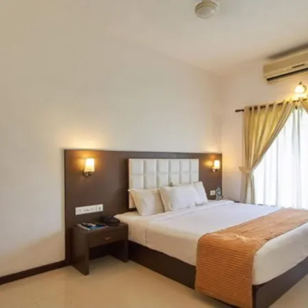 Goldfield Club & Lake Resort, Kumarakom