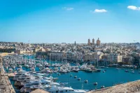 A Unique 400-year-old Modern Maltese Home Hotels in Kalkara