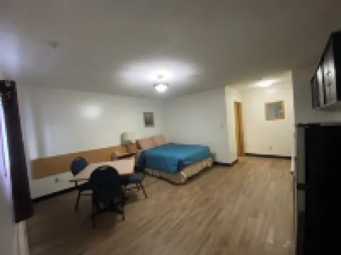 Mountain View Motel Hotels in Smithers