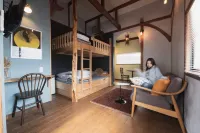 Traditional Apartment Takamatsu Guesthouse Hotels in Takamatsu