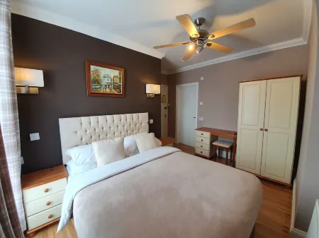 Midway Guest House Отели рядом с достопримечательностью «Cockington»