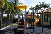 Naples Bay Resort & Marina Hotels in Naples