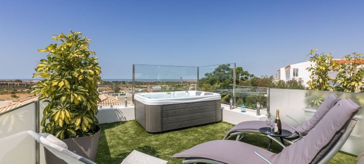 D_Loft Sea and Golf Hotels in Guia