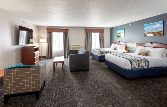GrandStay Hotel & Suites Downtown Sheboygan