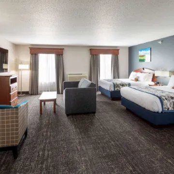 GrandStay Hotel & Suites Downtown Sheboygan