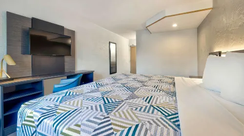 Motel 6 Milwaukee, WI - Glendale Hotels in Glendale