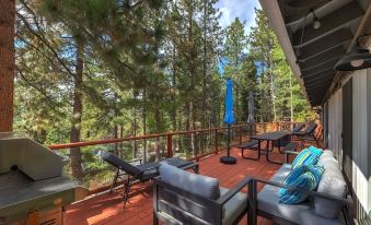 New Zephyr Cove Zen - Hot Tub & Summer Pool