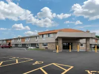 Quality Inn Madison West Near University Area Hotels near Elver Park