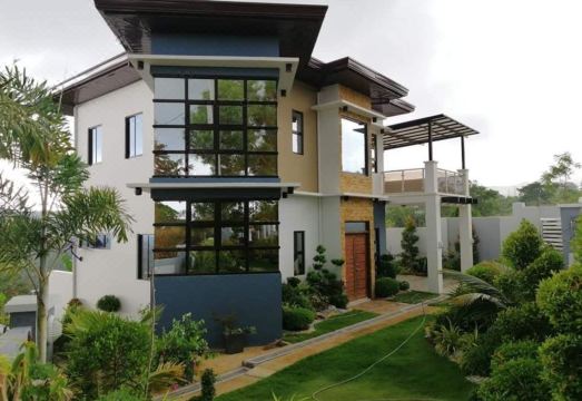 Luxury Villa at Mariveles Bataan, Philippines, Ph - Housity