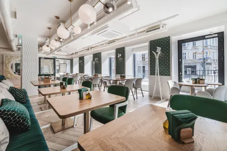 Apartamenty Sowa Bydgoszcz Отели рядом с достопримечательностью «City Hall»