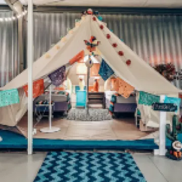 Lone Star Glamp Inn