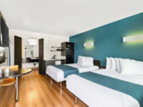 Studio 6 Suites Carpinteria, CA–Santa Barbara-South Hotels in Carpinteria