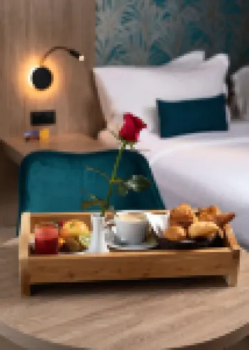 Golden Tulip El Mechtel