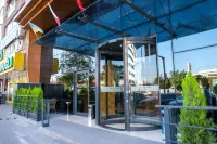 Best Western Izmir Hotel Hotels near A101 Tepecik Mağazası