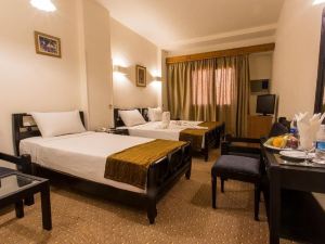 Cleopatra Hotel