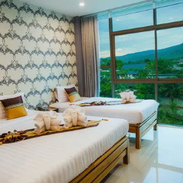 Km Hotel Chiang Mai Отели рядом с достопримечательностью «Храм Рампэнг»