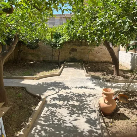 Immaculate 3-Bed, Sleeps 6, Parking