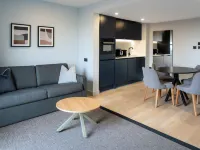 Aparthotel Birmingham Hotels near Shakespeare Express