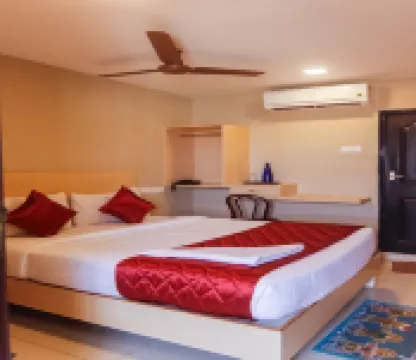 Hotel Vinayaga Tirupur Hotels near Sri Santha Sarabeshwarar Temple