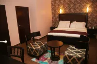 Ellis Suites Limited Hotel di 
