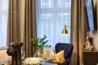 Fragola Apartments Old Town Hotels in 