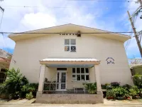 Resort House Minami Hotels near Kume Island
