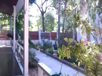 Lawkanat Hotel