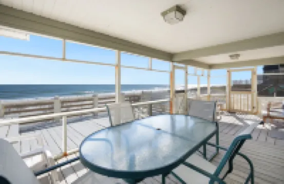 Rooftop Deck and Scenic Creek Access - Charming Oceanfront Haven