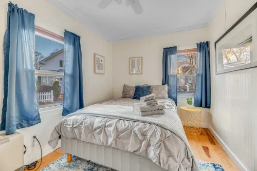 Old Orchard Beach Retreat | 2BD Cottage Hotels in Old Orchard Beach