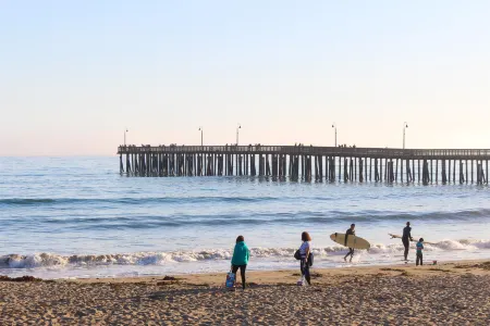 Blue Door Retreat Отели в г. Каюкос