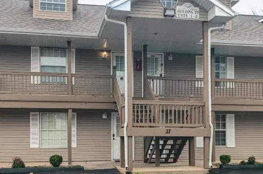 Branson Bliss Retreat - Unit 1, Entertainers Landing Branson, 1BR, 1BA, 4 Guests, Pets Welcome