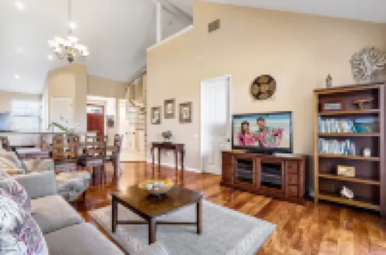 Infinity Pool and Golf Course Access - Beautiful Hawaiian Retreat