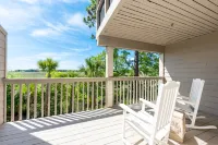 Stunning Marsh Views and Cozy Living Space - Elegant Villa Retreat