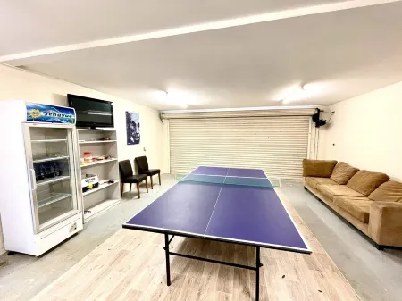 Entertainers Delight - minutes from cafes & shops Отели рядом с достопримечательностью «Kooindah Waters Golf Club»