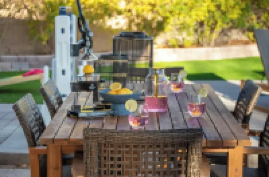 Dream Desert Escape ~ Free Heated Pool~Hottub~Game Rm ~ Putting Green~Arcades