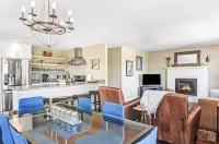 Sonoma Wine Retreat in a Great Location!