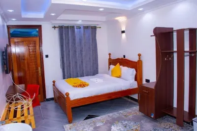 The Grand Brystal Comfort Inn Hôtels à : 