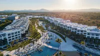 Secrets Tides Punta Cana - Adults Only Hotels near Zoetry Punta Cana