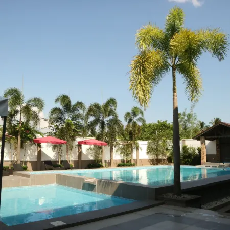 Casa Palmera Tourist Inn