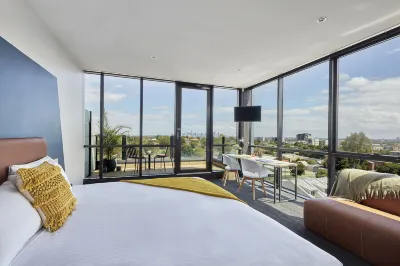 Together Co-Living Melbourne Hotel di Preston