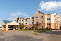 Fairfield Inn & Suites Dallas Mesquite - parking