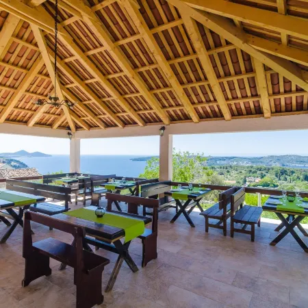 Apartment & Rooms Savonari