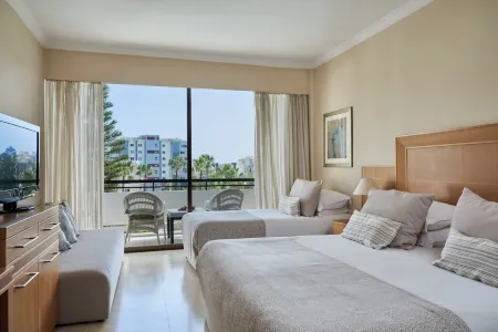 Atlantica Oasis Hotel