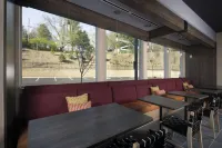 Tru by Hilton Asheville Blue Ridge Parkway - فطور