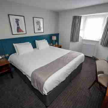 The Caledonian Hotel Rooms