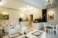 Olivia 9teen Hotel Boutique Hotels in Шура-Маре