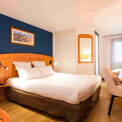 Comfort Hotel Evreux Rooms